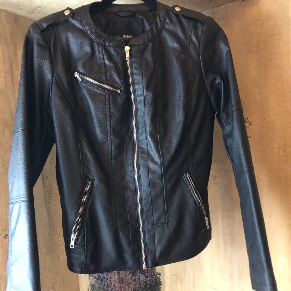 MOTO JACKET